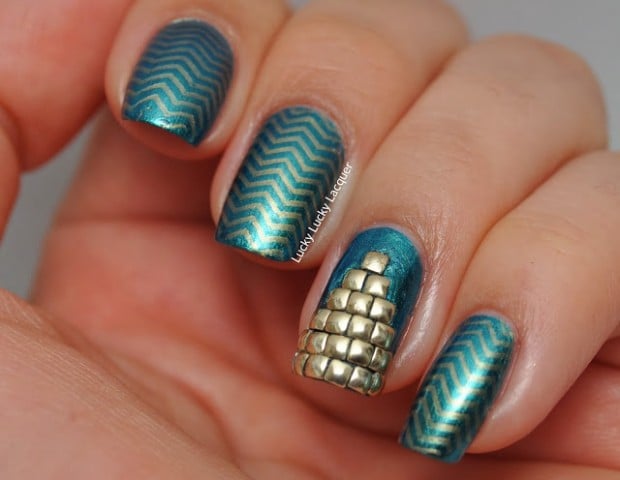 Chevrons-Nail-Designs-in-18-Beautiful-and-Elegant-Ideas-8