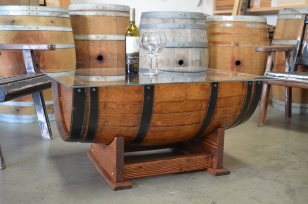 23 Genius Ideas To Repurpose Old Wine Barrels Into Cool Things (16)