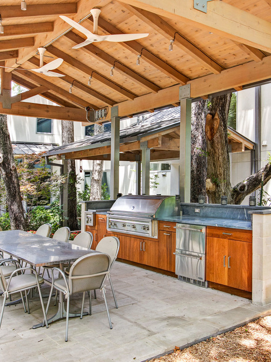 17 Stunning Covered Outdoor Kitchen Design Ideas - Style Motivation