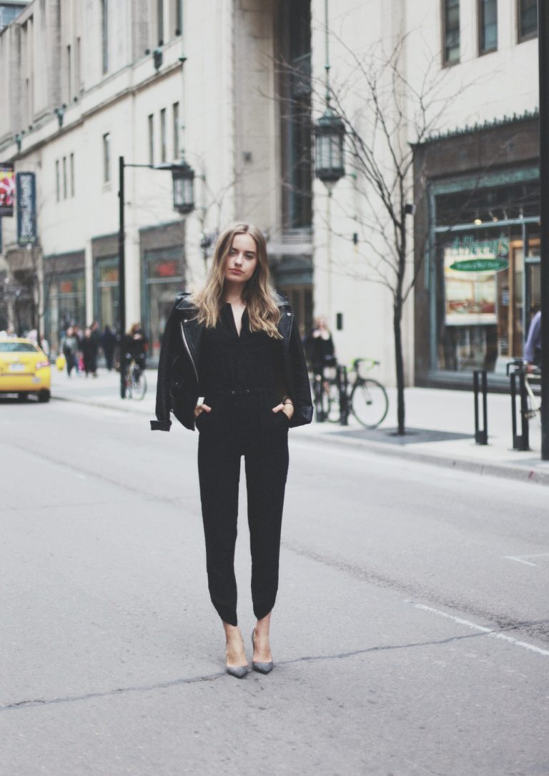 19 Stylish Black Jumpsuit Outfit Ideas Perfect for Every Occasion