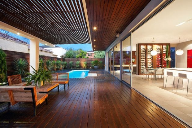 21 Stunning Indoor Outdoor Living Spaces Style Motivation
