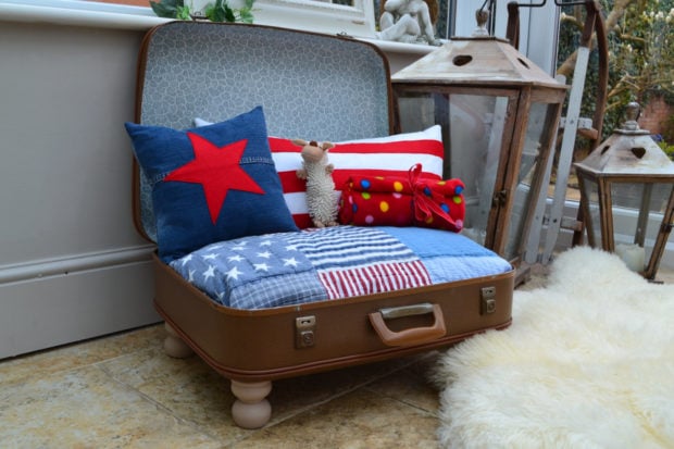 17 Cute Pet Bed Designs That Will Spoil Our Furry Friends (17)
