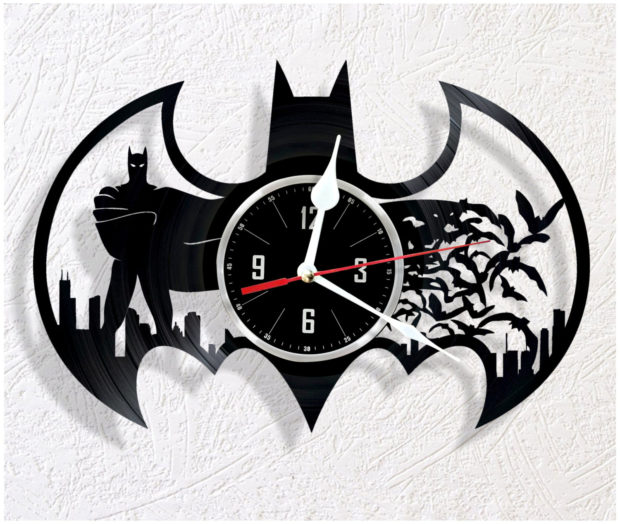17 Inspirational Handmade Wall Clock Ideas That You Can Express Yourself With (7)