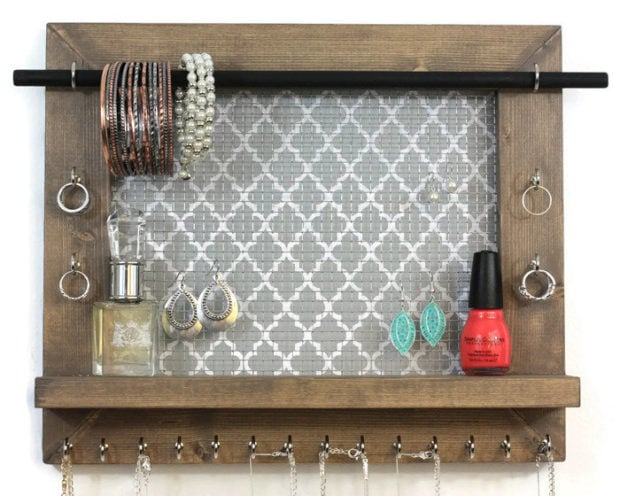 17 Simple But Awesome Handmade Jewelry Organizer Ideas You Can DIY (6)
