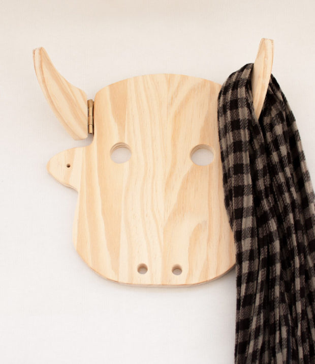 18 Practical Handmade Coat Rack Ideas You Can Produce By Yourself (5)