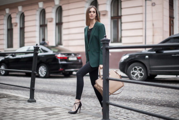 25 Stylish Outfit Ideas by Fashion Blogger Nika from Fashion Agony