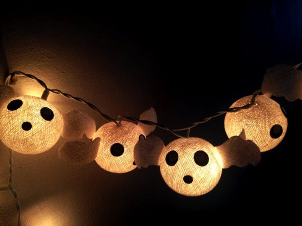 15-frightening-halloween-lights-designs-that-will-create-an-eerie-ambience-15