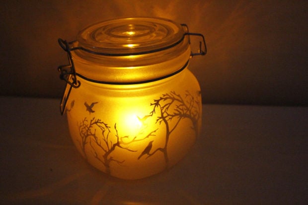 15-frightening-halloween-lights-designs-that-will-create-an-eerie-ambience-7