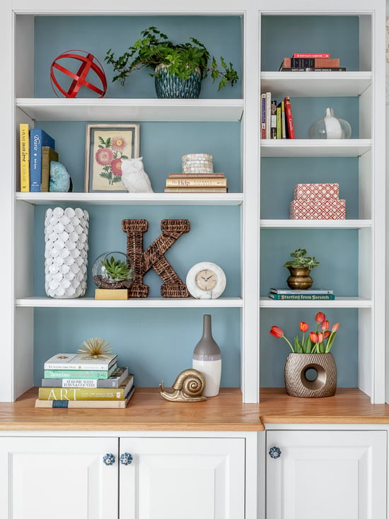 15 Unique Ideas for Bookcase Decor