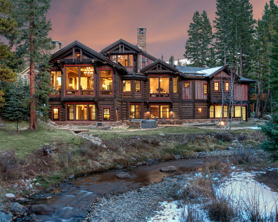 Lodge Style: 20 Stunning Mountain House Design Ideas