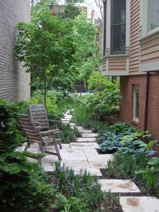 17 Landscaping Ideas for Side Yards