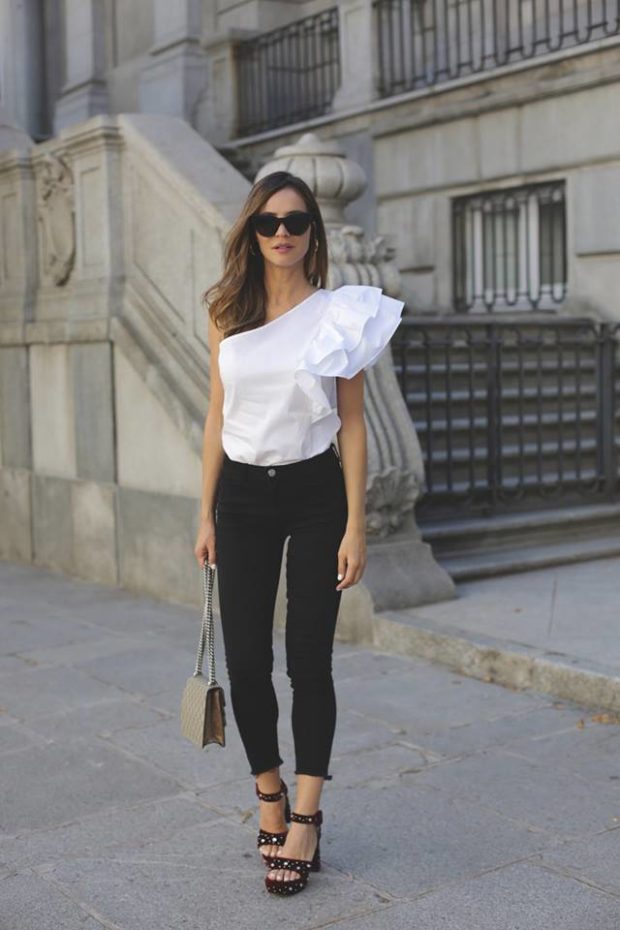 Off the Shoulders: 18 Stylish Summer Outfit Ideas