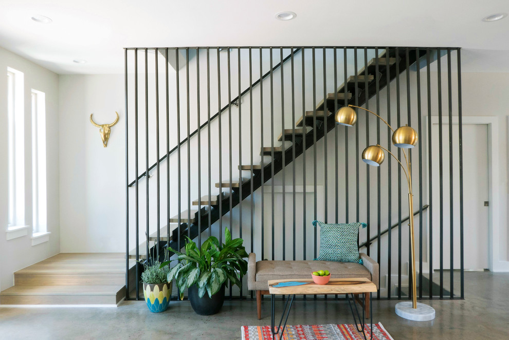 16 Compelling Staircase Designs That Sparkle With Elegance