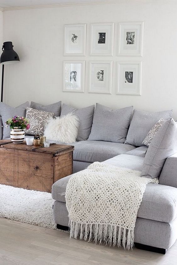 Top Tips for Refreshing Your Living Room When You’re on a Budget