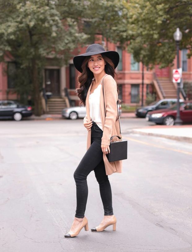 Sweater Weather: 15 Perfect Outfit Ideas for Fall