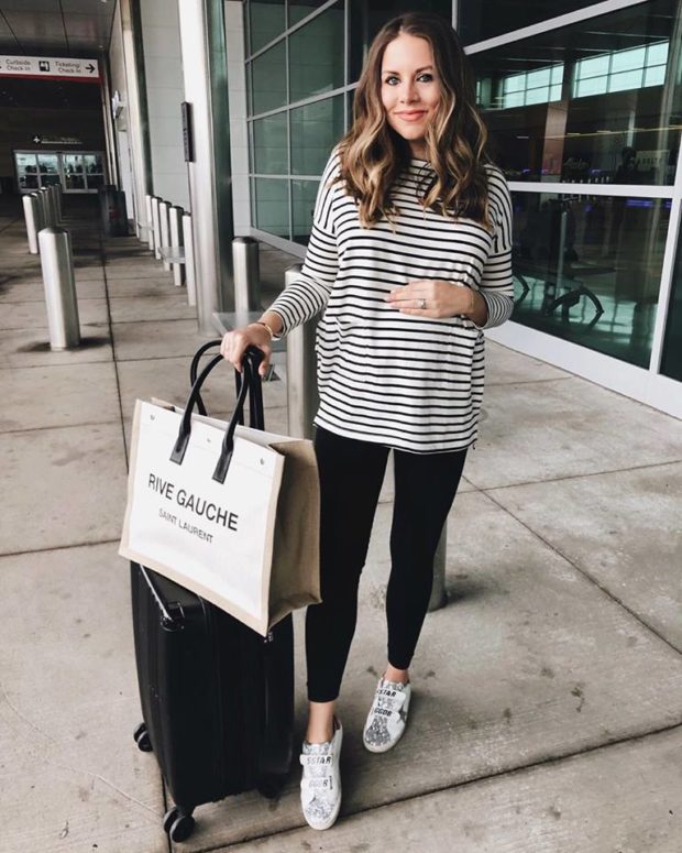 Comfortable Yet Stylish Outfits to Wear While Traveling