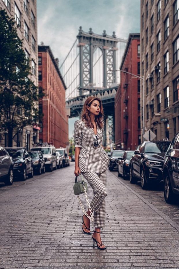 Last Days of October 15 Stylish Outfit Ideas to Inspire You