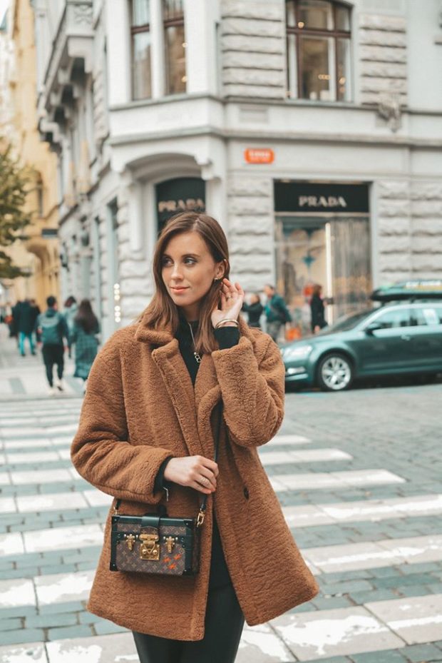Last Days of Fall: 15 Stylish Outfit Ideas