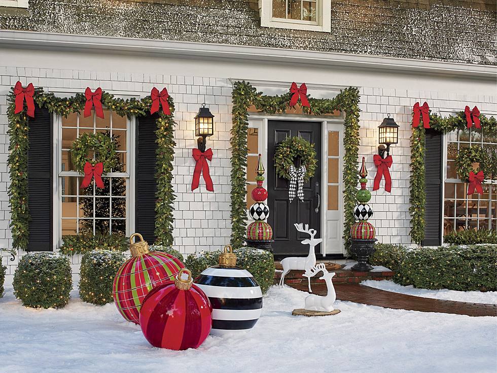 Modern How To Decorate Outside For Christmas for Simple Design