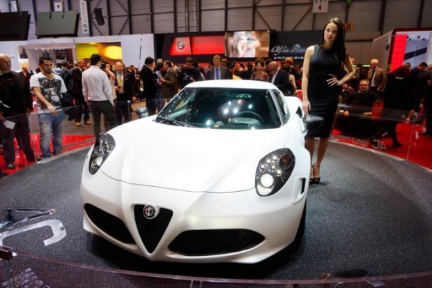 alfa-4c-white-3_0