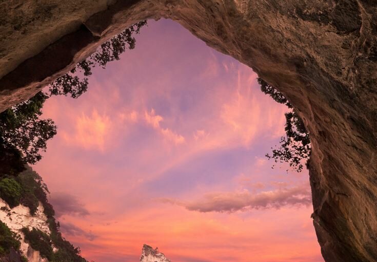 Cathedral Cove, New Zealand - wonderfull, seaside, ocean, new zealand, cave, beach