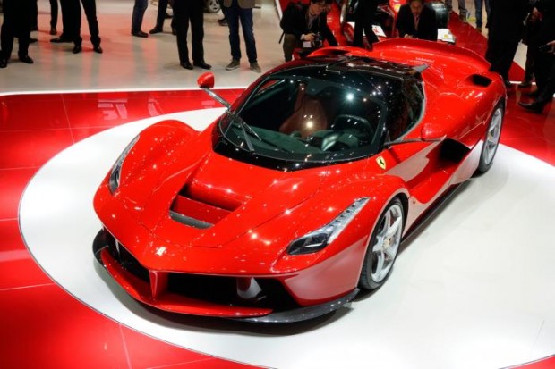 ferrari-laferrari_0