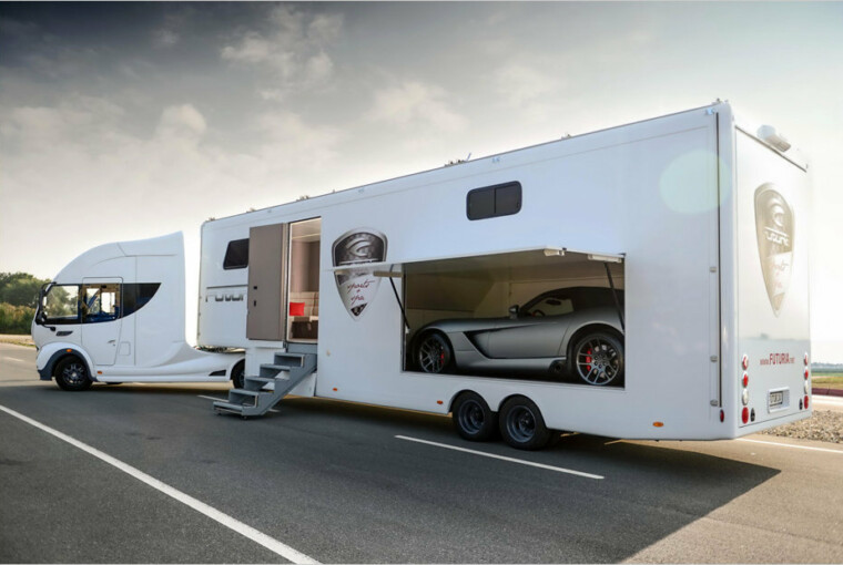 Futuria - The Yacht on Wheels -
