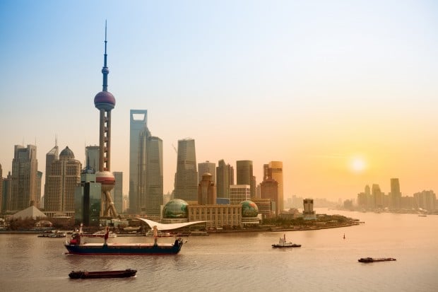 shanghai skyline at dusk