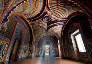 Italian Peacock Room In Tuscany -