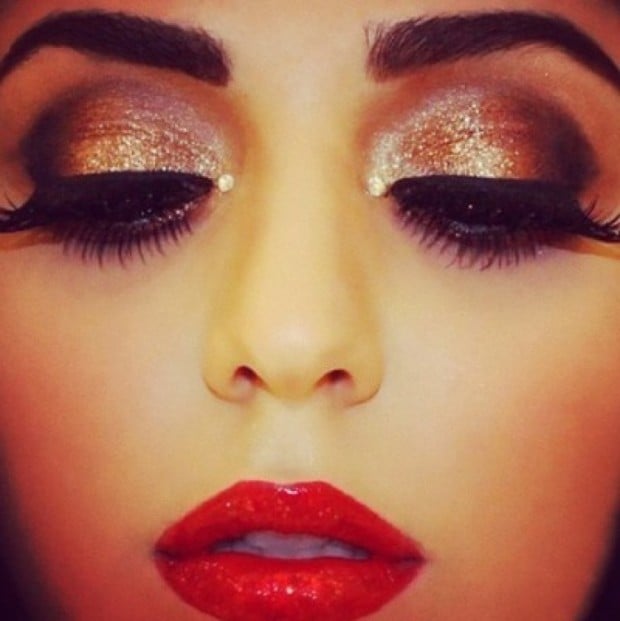 25 glamorous makeup ideas with red lipstick (1)