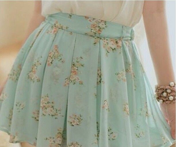 The Hottest Summer Trend: Floral Print! - Trend, summer, Floral Print