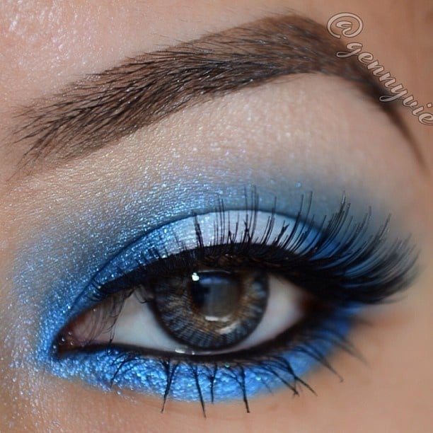 30 Glamorous Eye Makeup Ideas for Dramatic Look (4)
