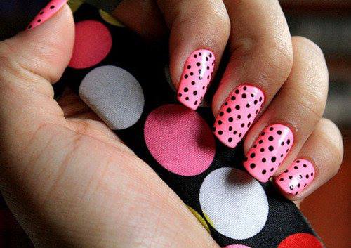 Amazing Dots Nail Art Ideas (36)