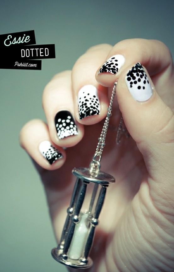 Amazing Dots Nail Art Ideas (5)