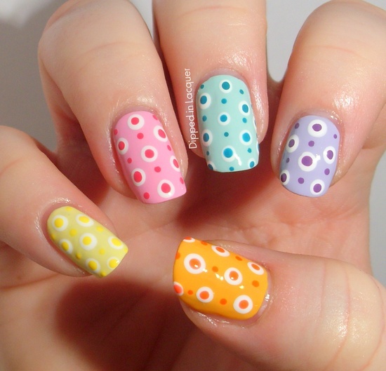 30 Amazing Dots Nail Art Ideas - Style Motivation