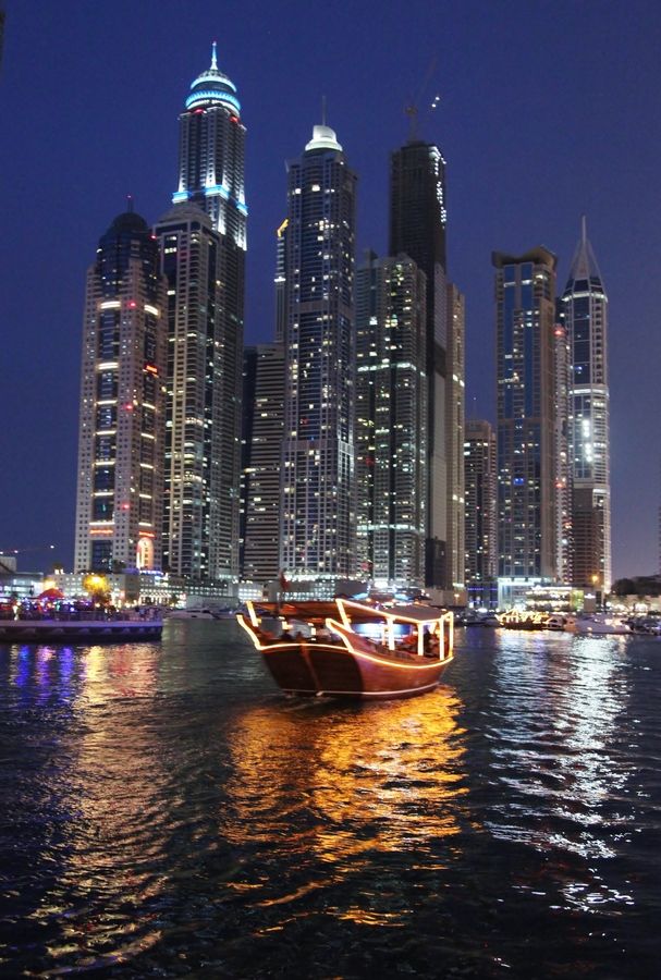Dubai- City between dream and reality (22)