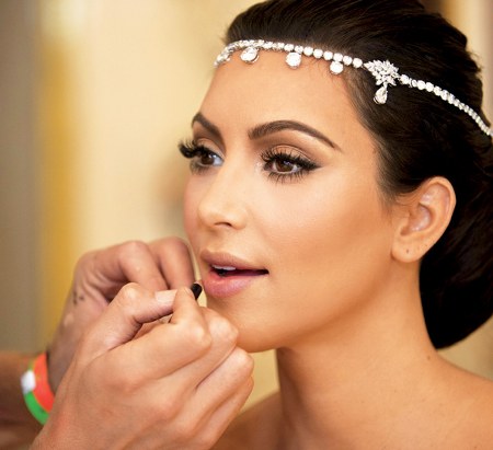Top 20 Kim Kardashian Makeup Looks (9)