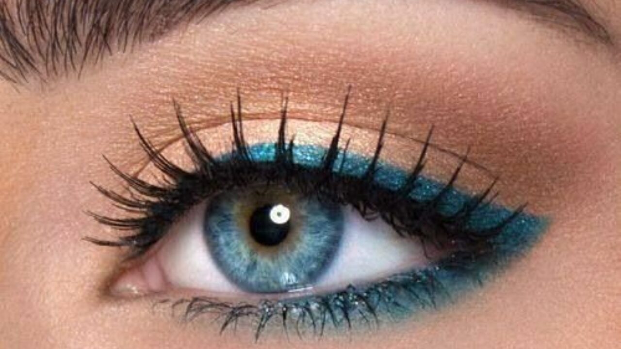20 gorgeous makeup ideas for blue eyes - style motivation