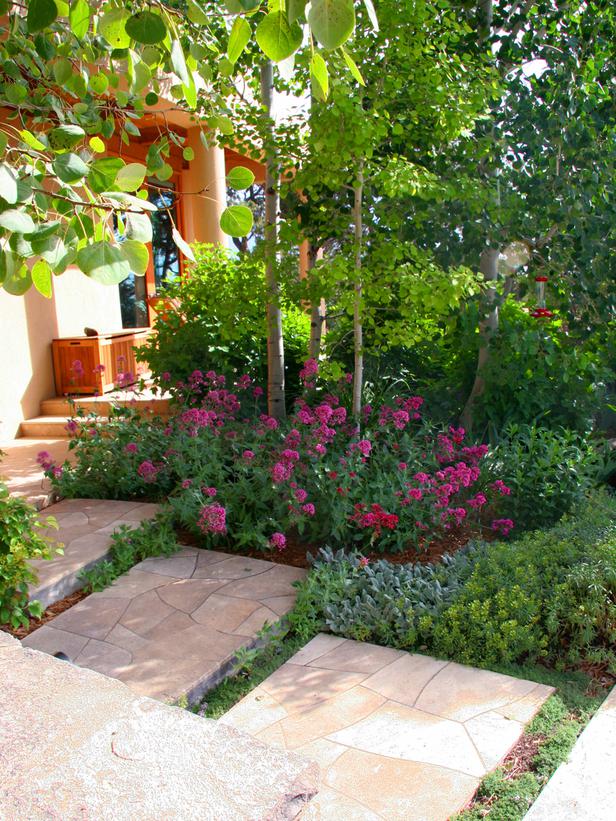 23 Amazing Garden Pathways (15)