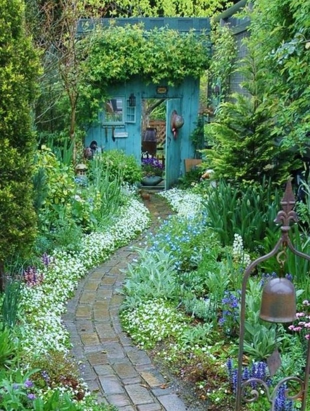 23 Amazing Garden Pathways (2)