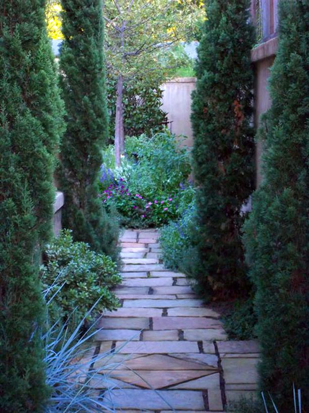 23 Amazing Garden Pathways (7)