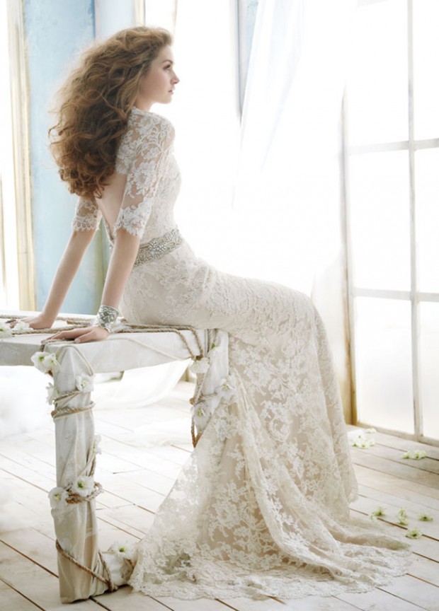 23 Elegant and Glamorous Wedding Dresses (11)