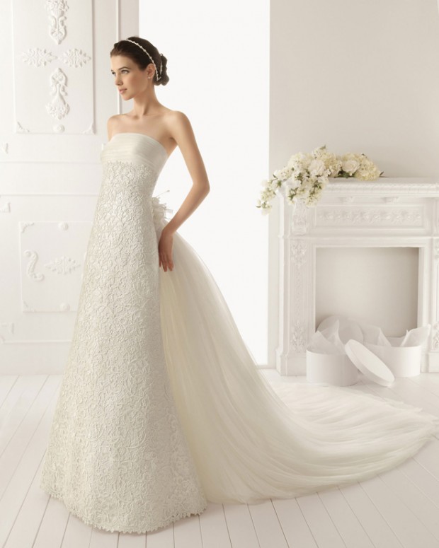 23 Elegant and Glamorous Wedding Dresses (21)