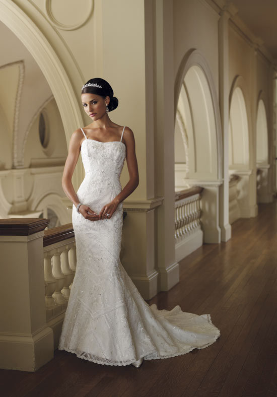 23 Elegant and Glamorous Wedding Dresses (6)