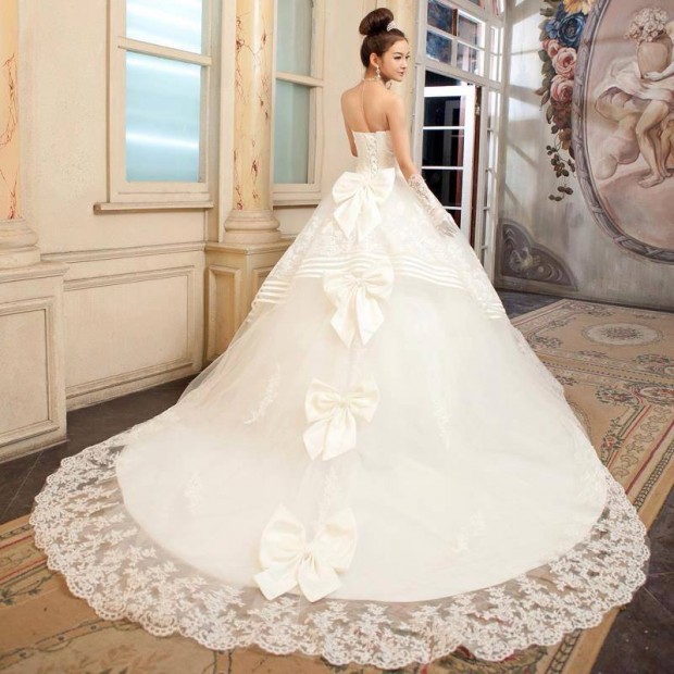 25 Gorgeous Wedding Dresses (4)