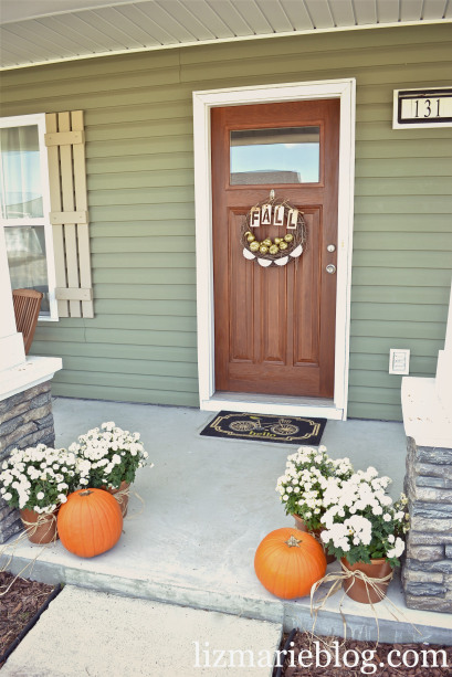 25 Great Fall Porch Decoration Ideas (13)