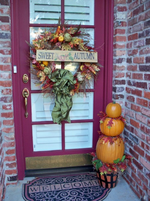 25 Great Fall Porch Decoration Ideas (15)