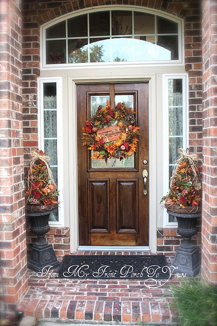 25 Great Fall Porch Decoration Ideas (20)