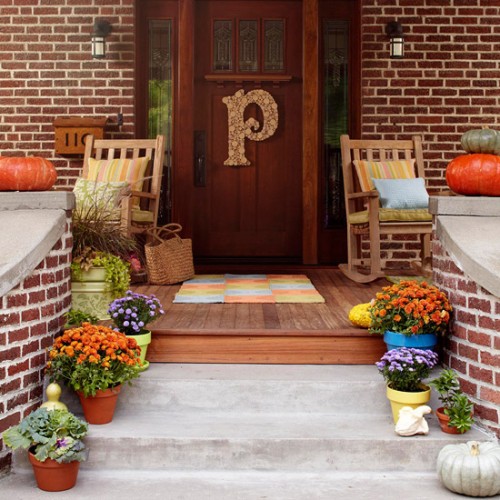 25 Great Fall Porch Decoration Ideas (6)