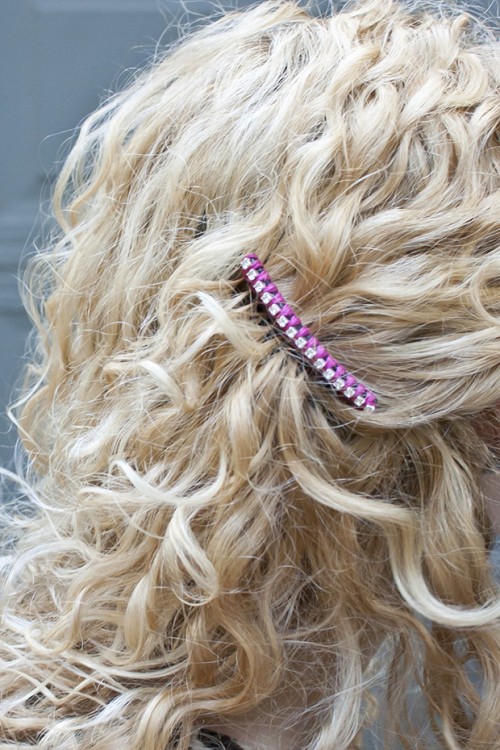 25 Stylish DIY Hair Accessories (17)